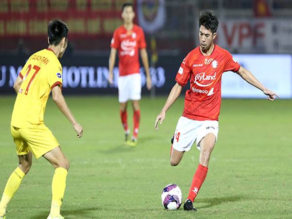 Tin bóng đá VN 10/8: Lee Nguyễn hạnh phúc khi trở lại TPHCM
